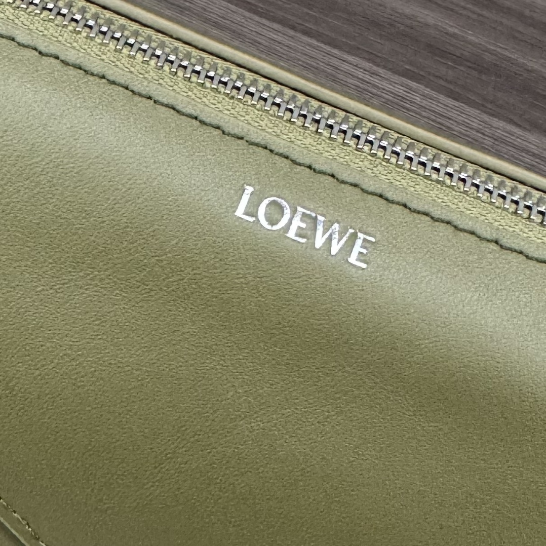 Loewe Puzzle Bags